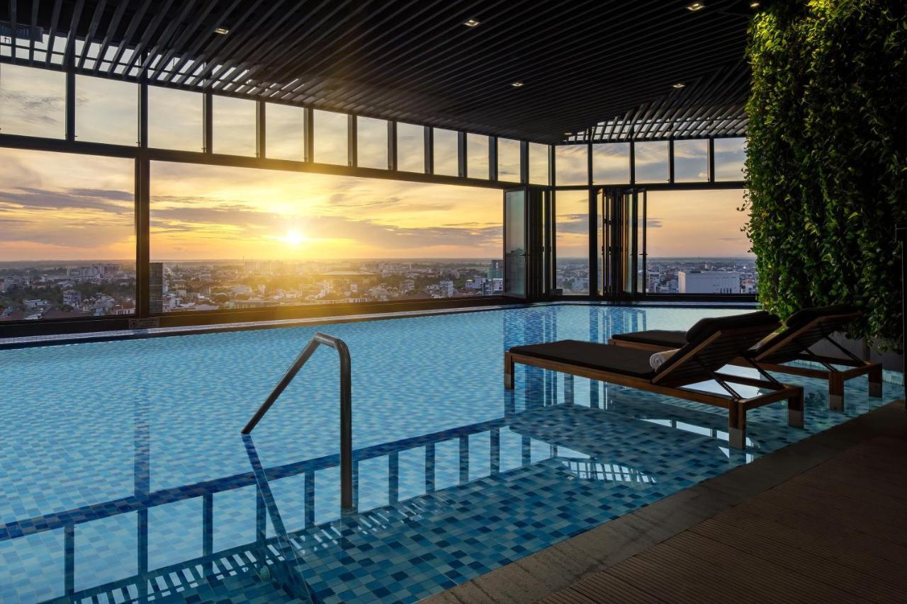 Melia Vinpearl Hue Hotel Luaran gambar Sky Pool