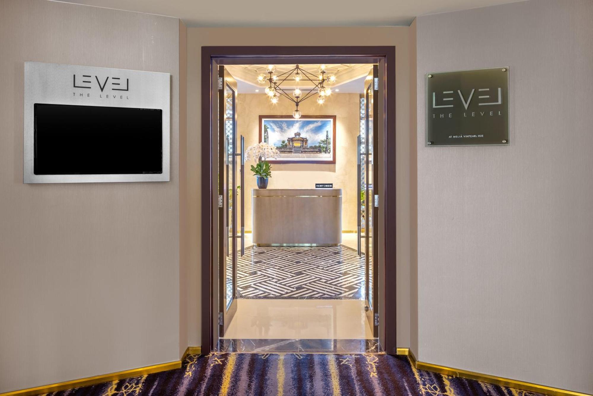 Melia Vinpearl Hue Hotel Luaran gambar Level 99